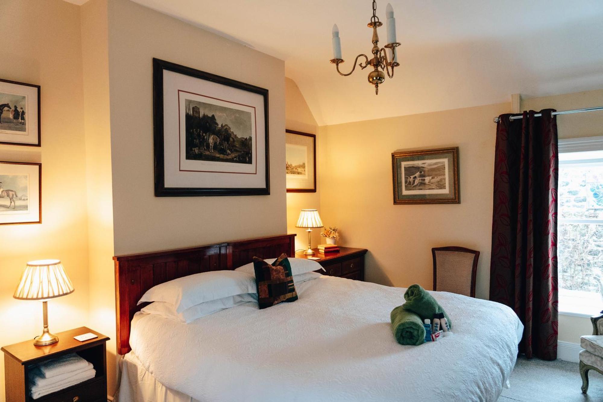 Luxury Accommodation In County Antrim With Riverside Hot Tub Kells Εξωτερικό φωτογραφία